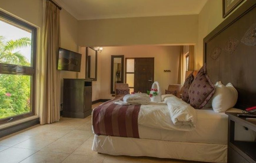 EXECUTIVE CHALET