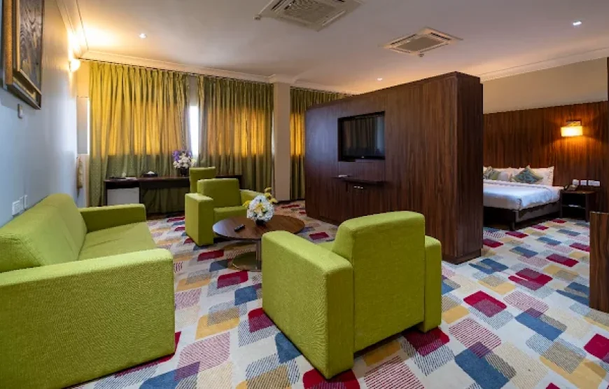 ALISA HOTEL NORTH RIDGE