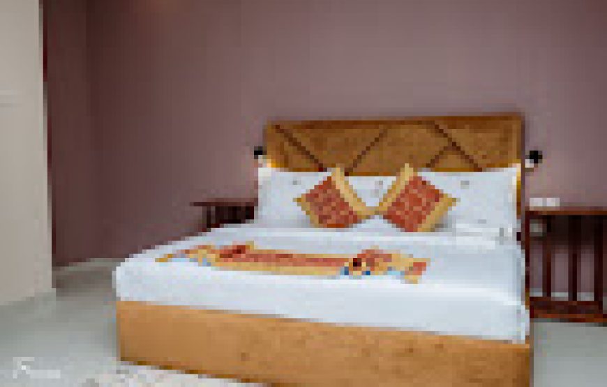 BREEZES BEACH RESORT