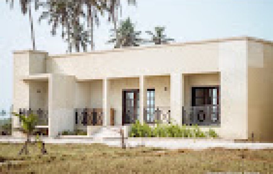 BREEZES BEACH RESORT