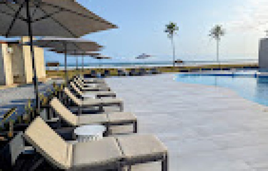 BREEZES BEACH RESORT