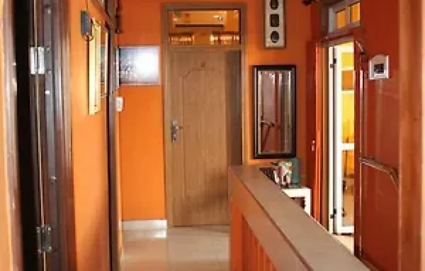 JESIWA B’S LITTLE PALACE