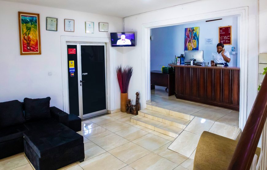 EASTOMENT HOTEL