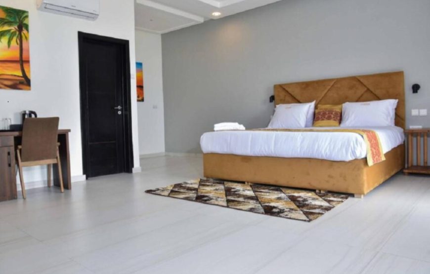 SUPERIOR QUEEN ROOM WITH GARDEN VIEW