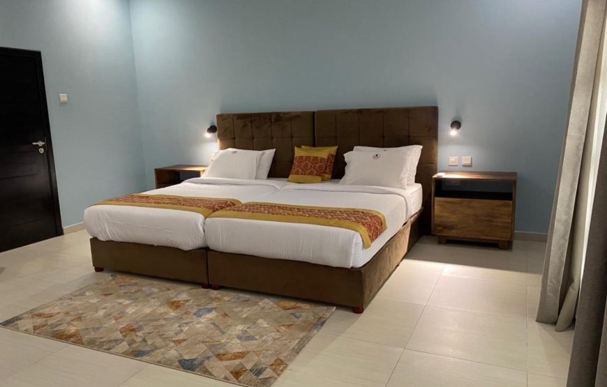 JUNIOR TWIN BED WITH PARTIAL SEA VIEW