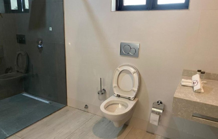 JUNIOR KING SUITE WITH GARDEN VIEW