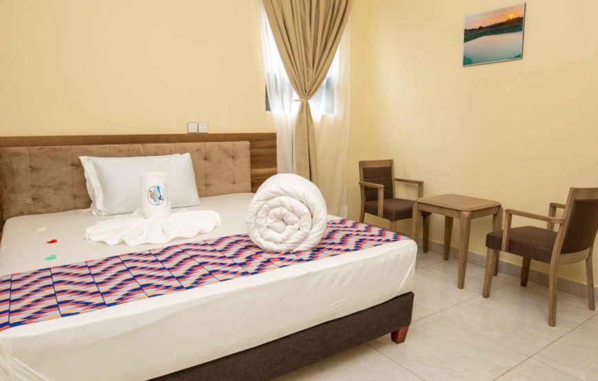 EXECUTIVE BEACH FRONT ROOMS