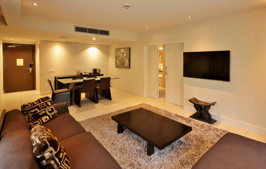 EXECUTIVE SUITE