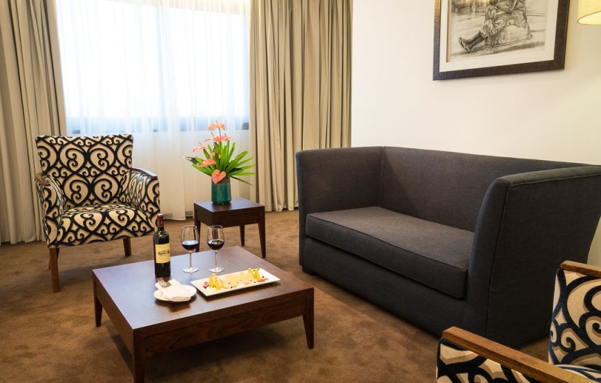 LUXURY ROOMS