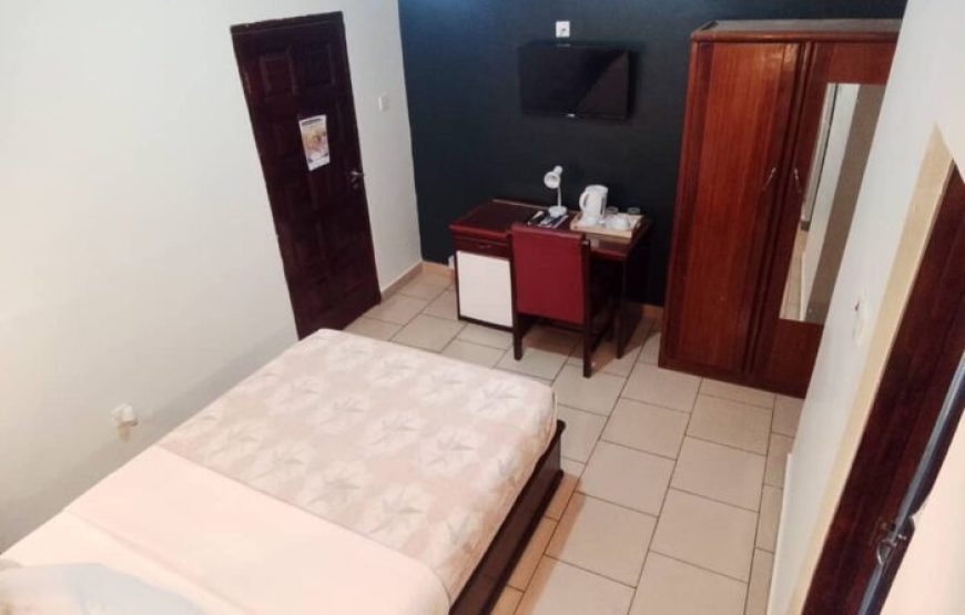 KUNTA-KINTE HOTEL