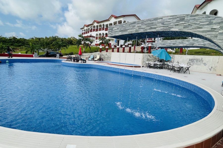 ROYAL ELMOUNT HOTEL