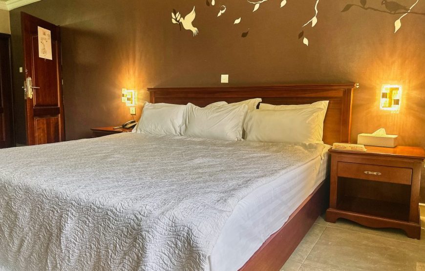 TOMEREIK HOTEL