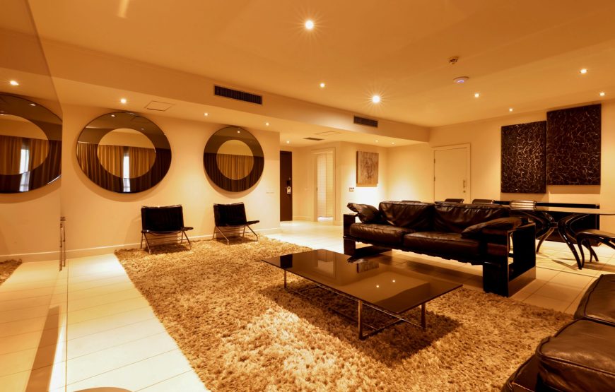 PRESIDENTIAL SUITE