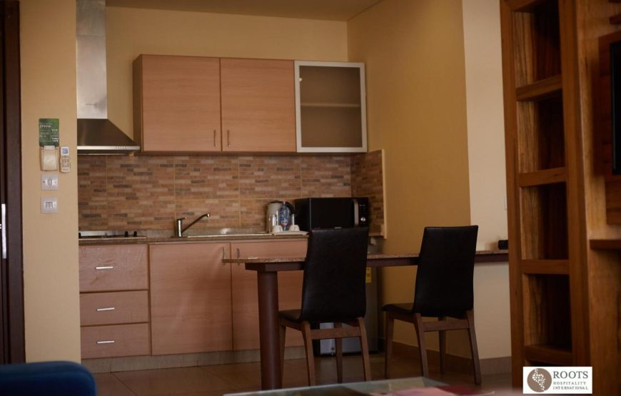 ROOTS HOTEL APARTMENT