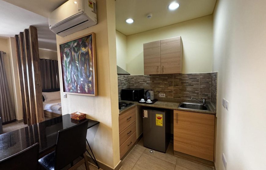 ROOTS HOTEL APARTMENT