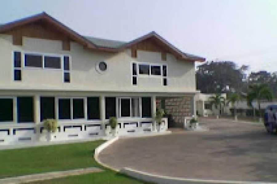 EASTOMENT HOTEL