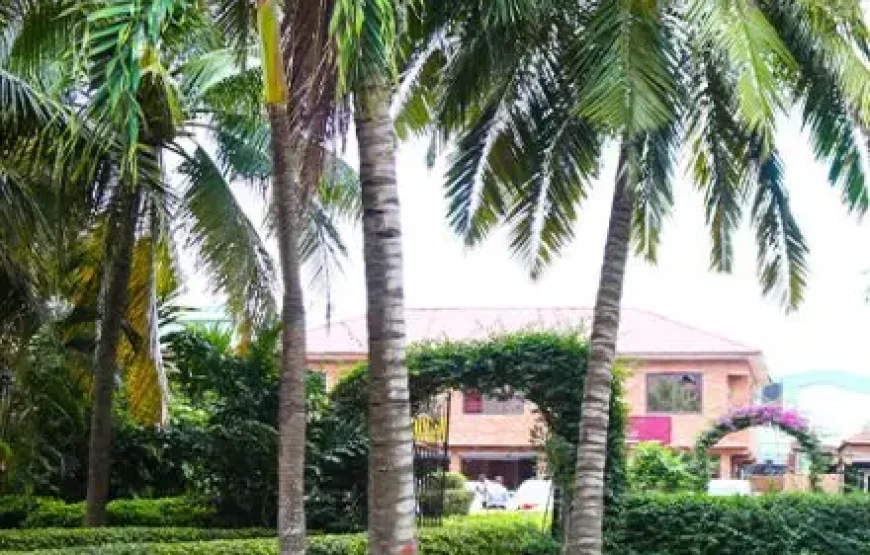 COCONUT GROVE REGENCY HOTEL