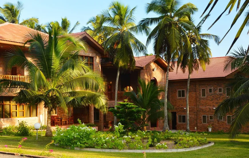 COCONUT GROVE REGENCY HOTEL