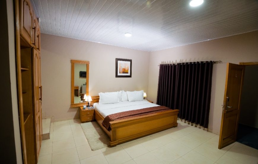 STANDARD DOUBLE ROOM