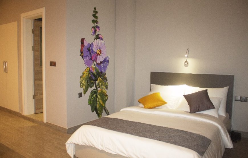 SUPERIOR ROOM
