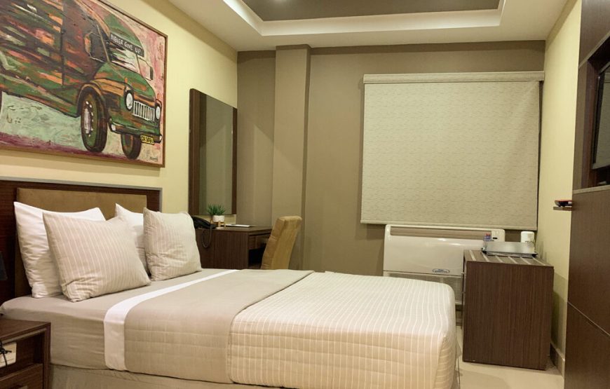 FRANKIES HOTEL
