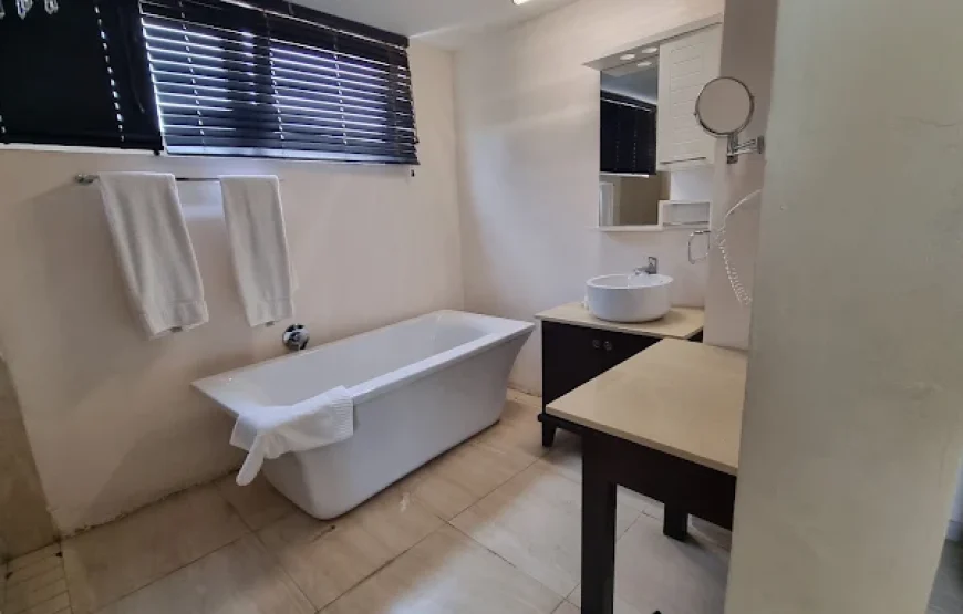 BEST WESTERN PLUS ACCRA BEACH HOTEL