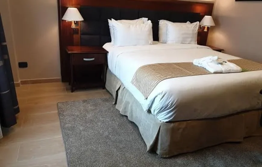 HOLIDAY INN ACCRA AIRPORT