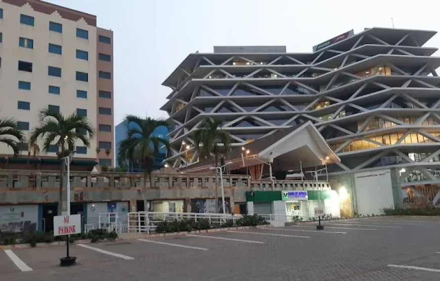 HOLIDAY INN ACCRA AIRPORT