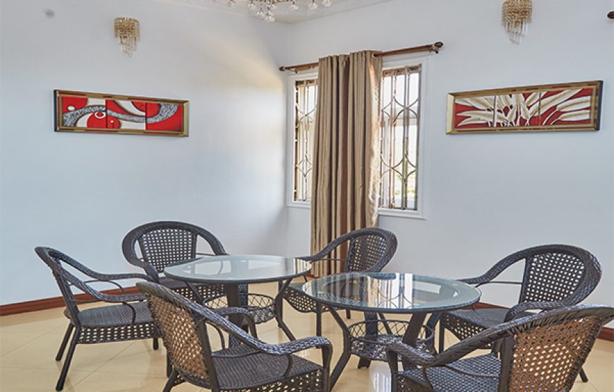 KINGSBRIDGE ROYALE HOTEL