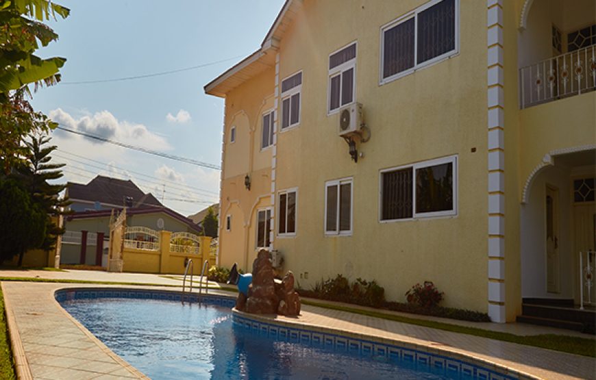 KINGSBRIDGE ROYALE HOTEL