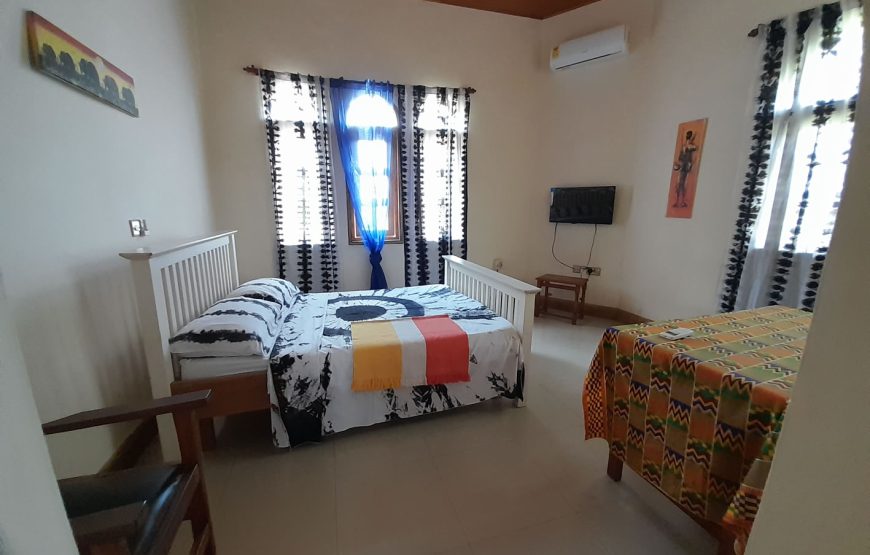 KING ENSUITE ROOM 3