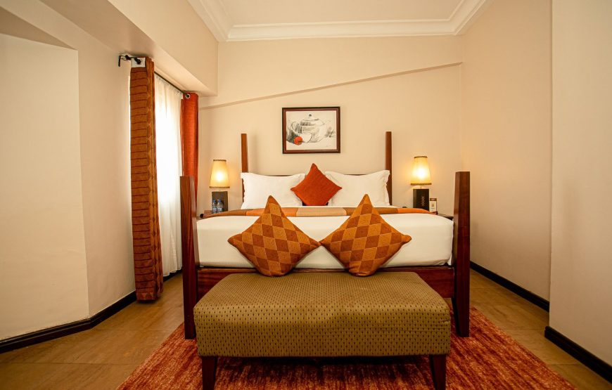 EXECUTIVE SUITE