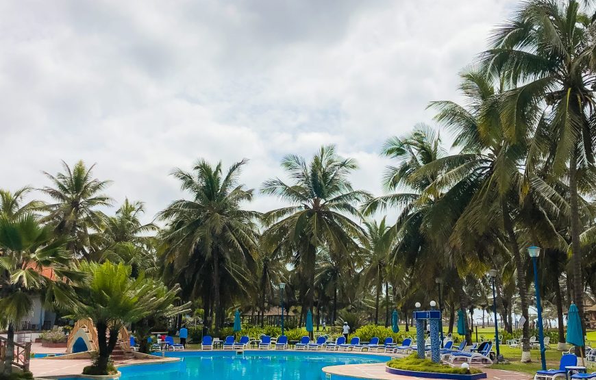 LA PALM ROYAL BEACH HOTEL