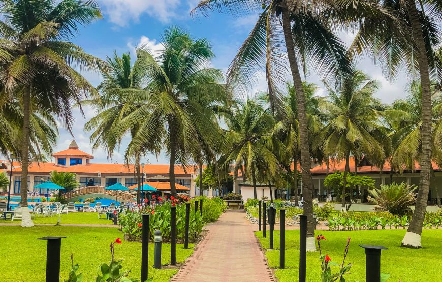LA PALM ROYAL BEACH HOTEL