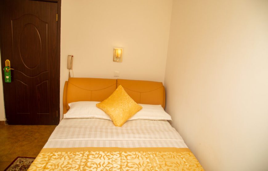 STANDARD SINGLE ROOM