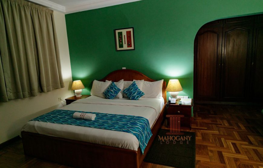 EXECUTIVE ROOMS