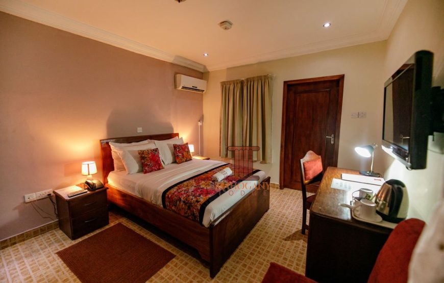 JUNIOR ROOM