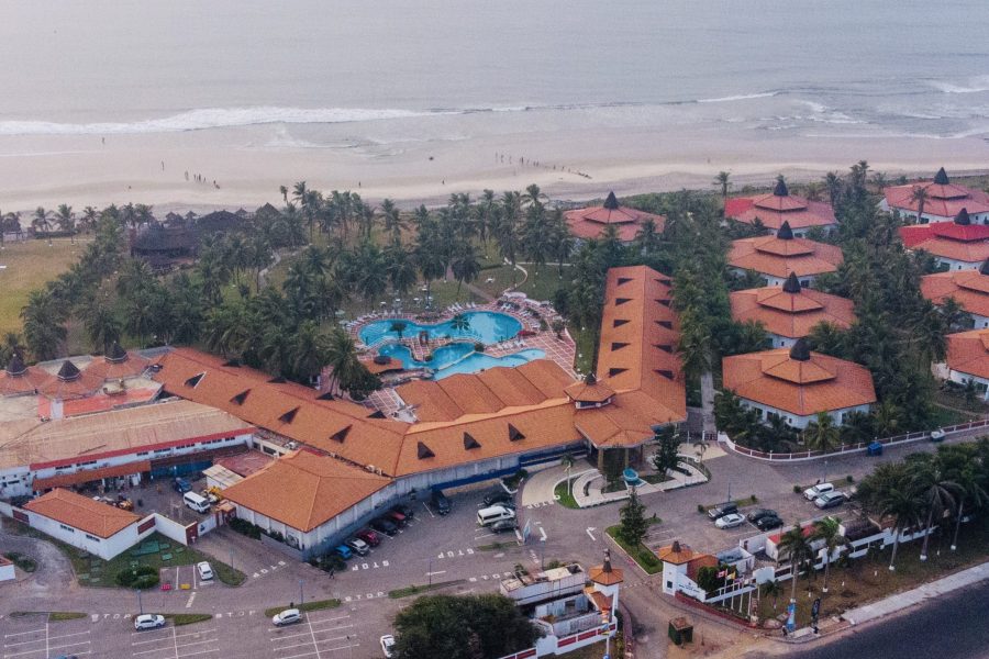 LA PALM ROYAL BEACH HOTEL