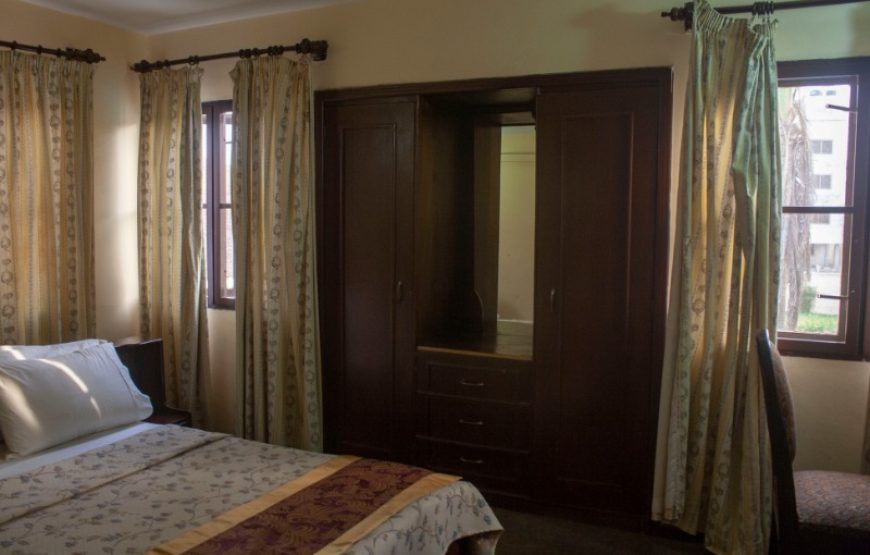2 BEDROOM APARTMENT