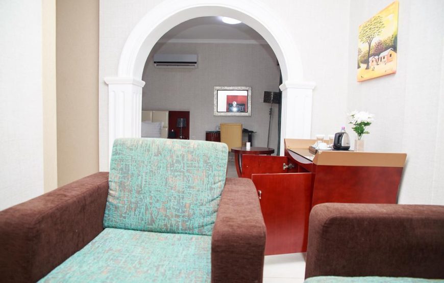 THE SUITE