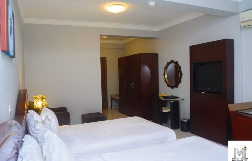 STANDARD TWIN ROOM