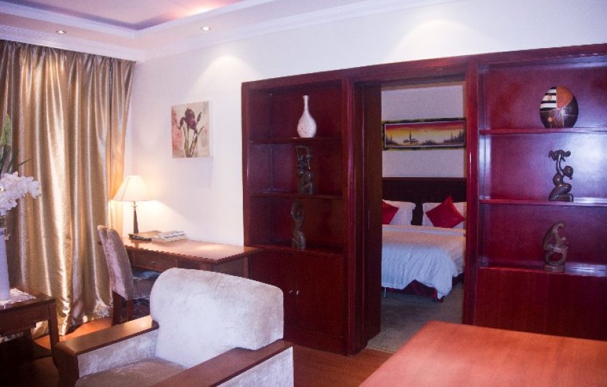LUXURY SUITE