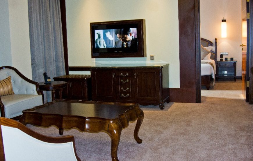 JUNIOR SUITE