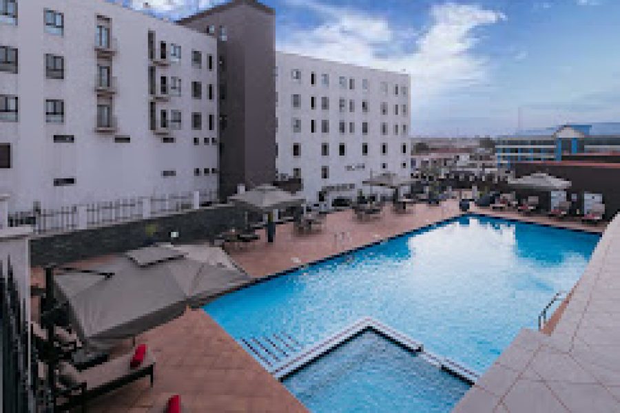 OAK PLAZA