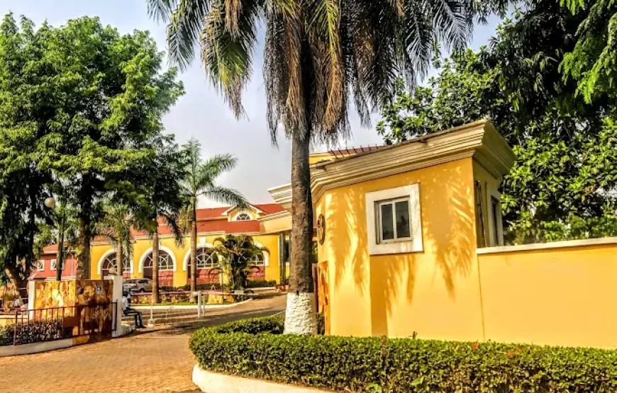 GOLDEN BEAN HOTEL