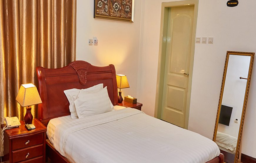 STANDARD DOUBLE ROOM