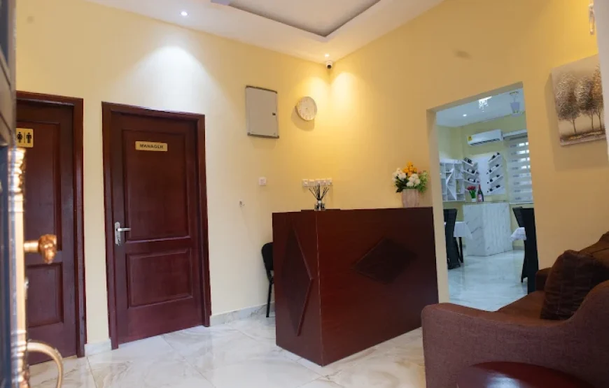 PRINCESS DELUXE HOTEL