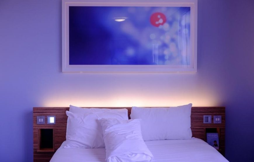 JOHNNY CITY HOTEL
