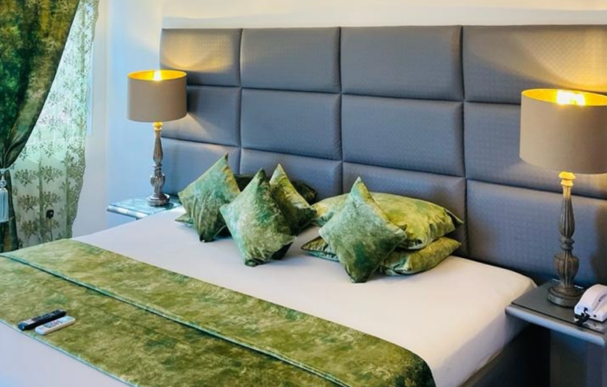 PERRIMAN HOTEL