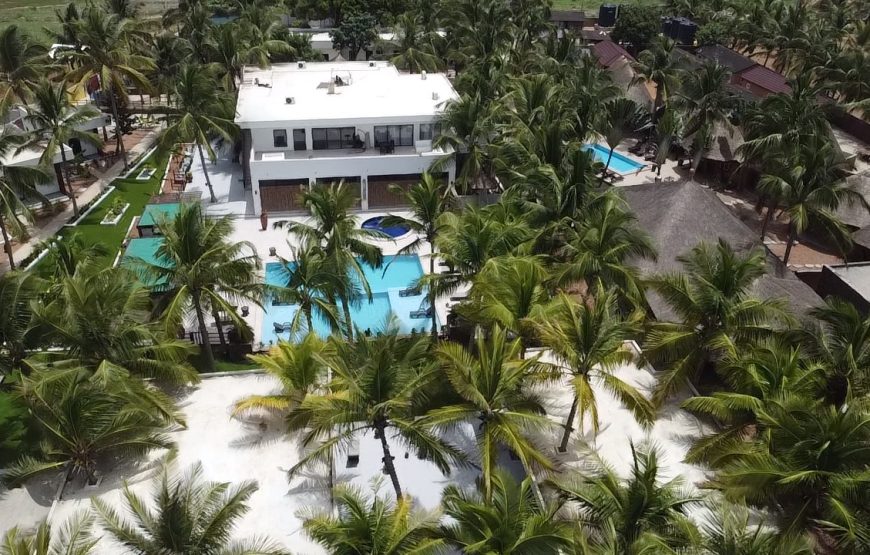 THE BIG BLUE RESORT & SPA